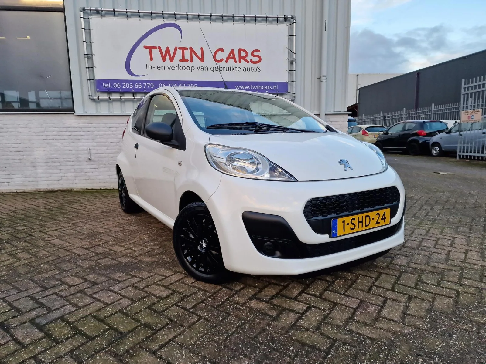 Peugeot 107 (2013) — foto 1