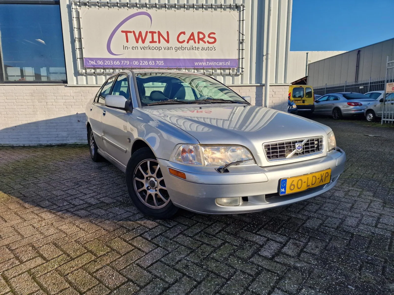 Volvo S40 (2002) — foto 1