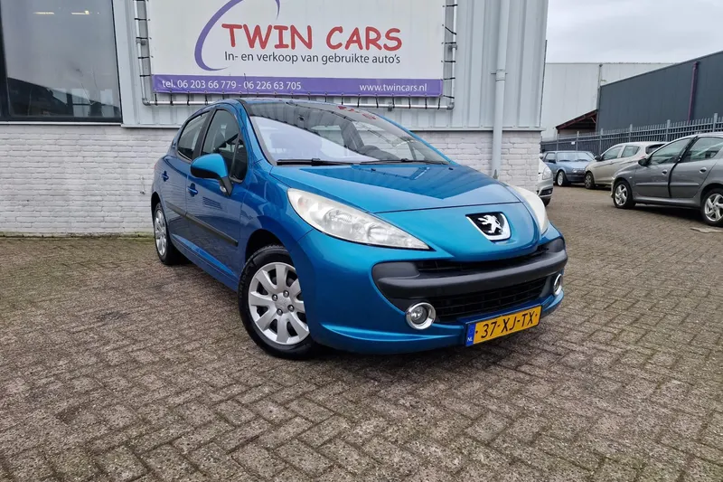 Peugeot 207 (2007)