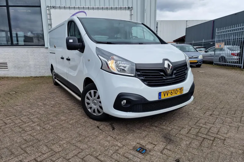 Renault Trafic (2016)