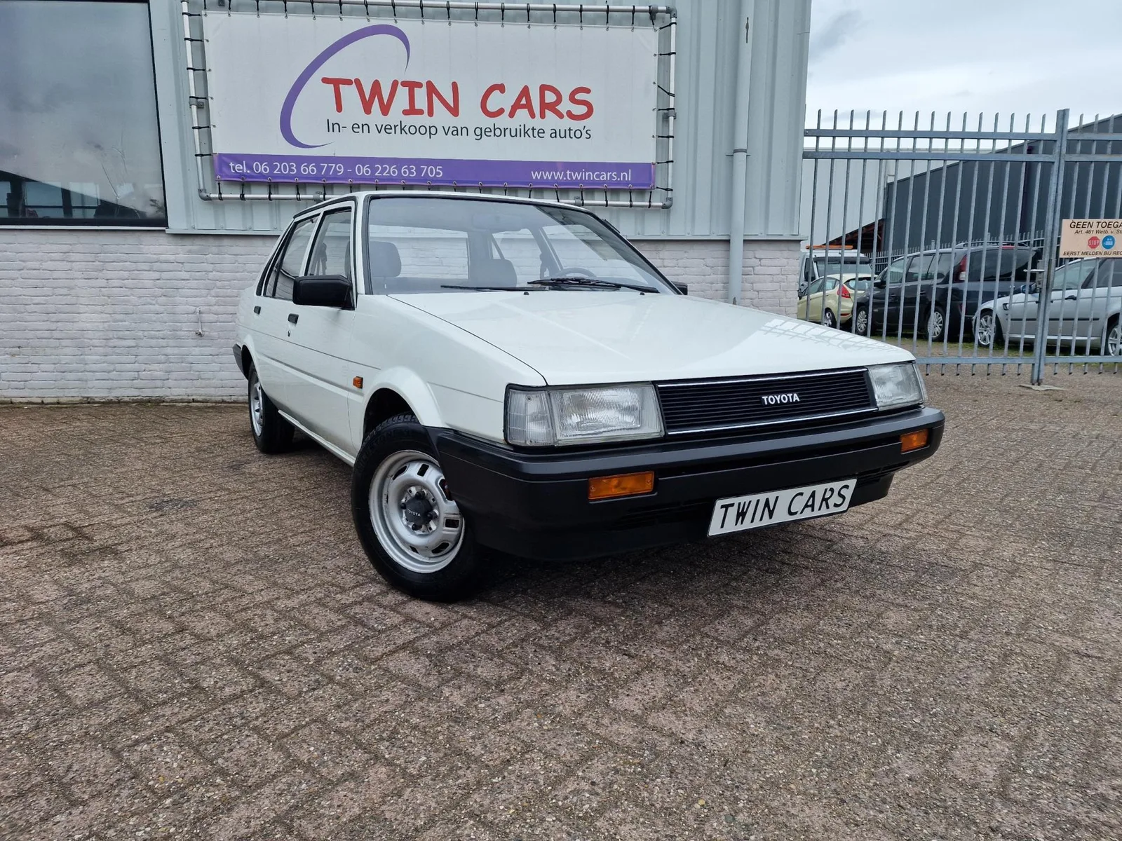 Toyota Corolla (1985) — foto 1