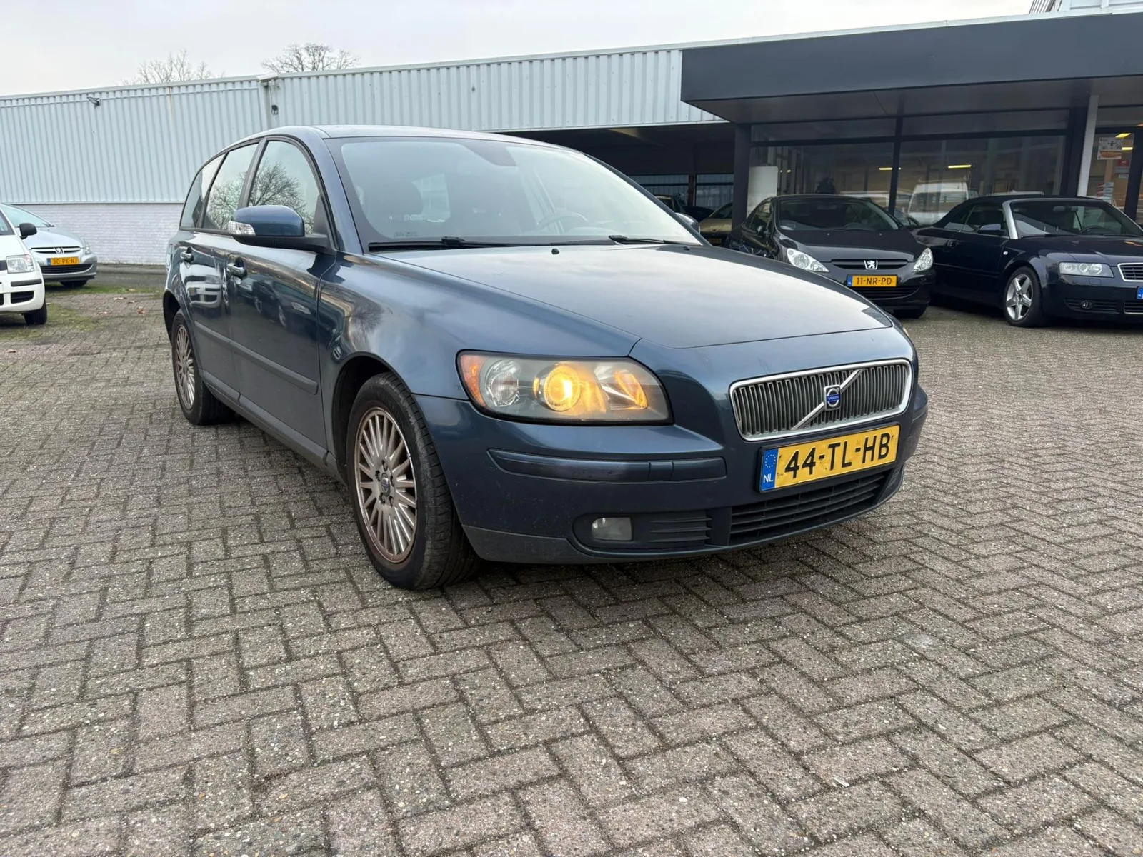 Volvo V50 (2006) — foto 1