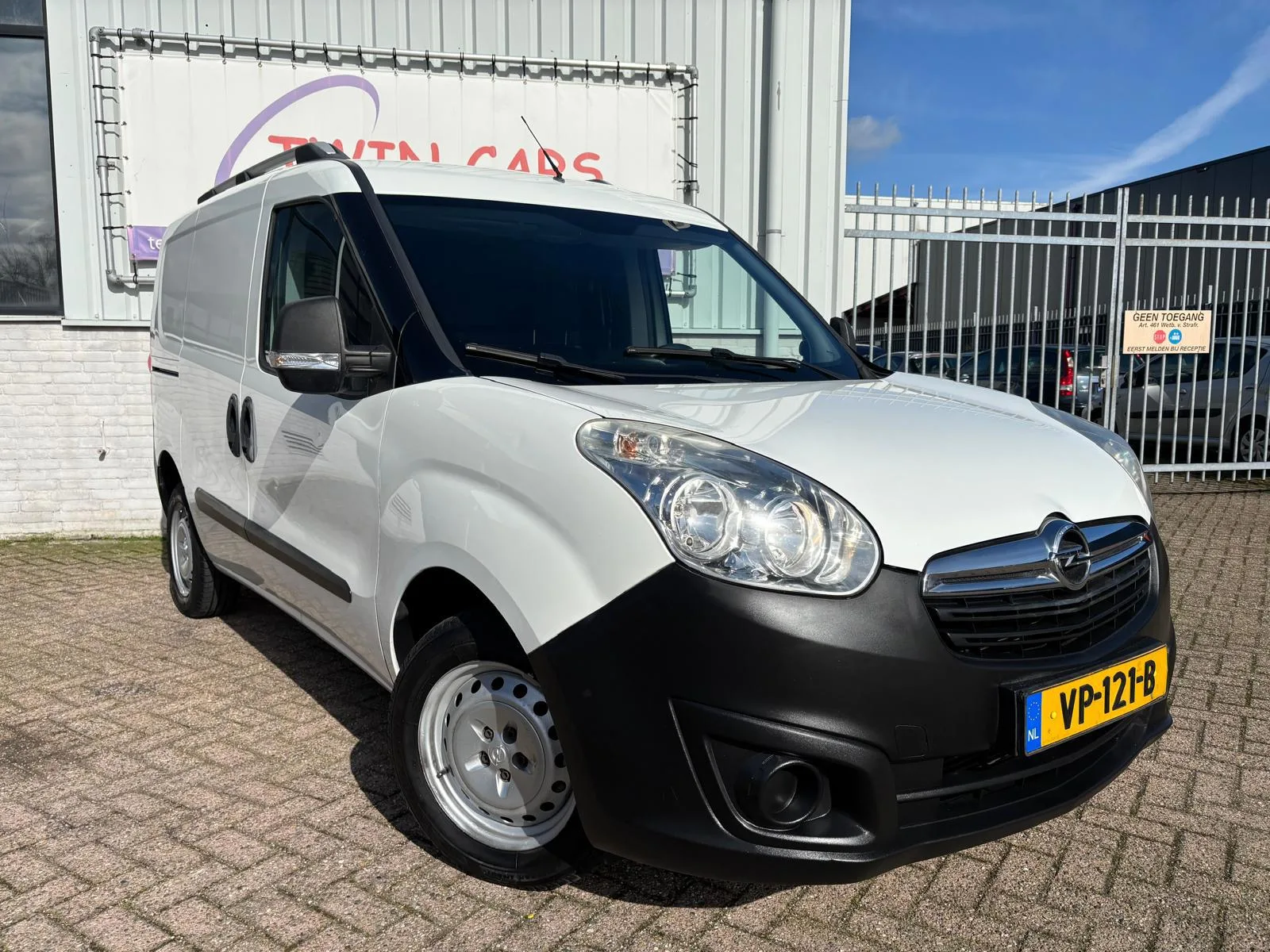 Opel Combo (2015) — foto 1