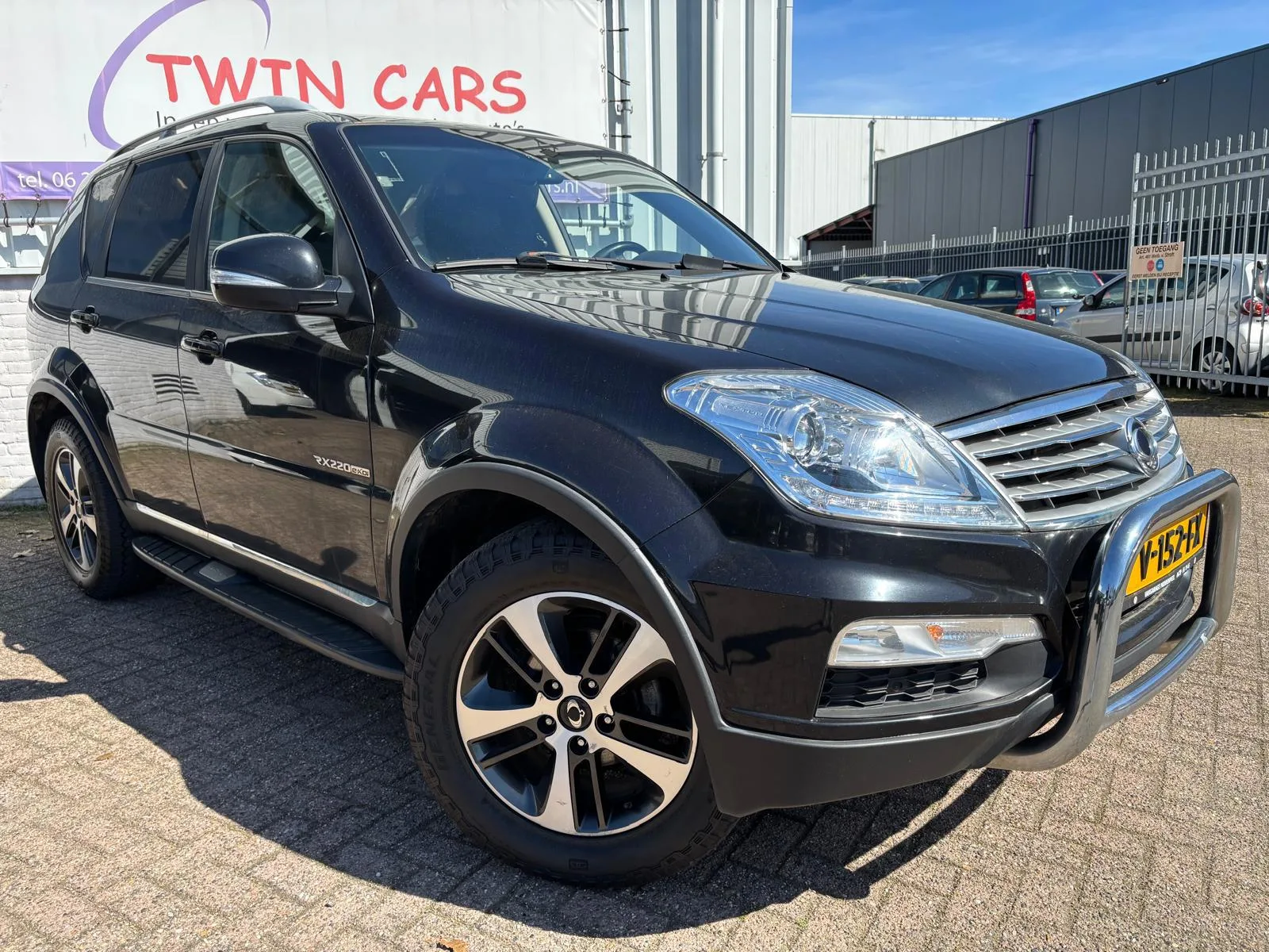 SsangYong Rexton (2017) — foto 1