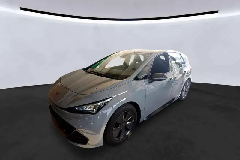 CUPRA Born (2024)