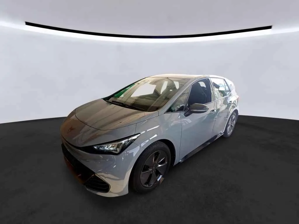 CUPRA Born (2024) — foto 1