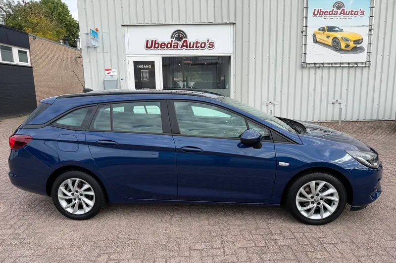 Opel Astra (2020)
