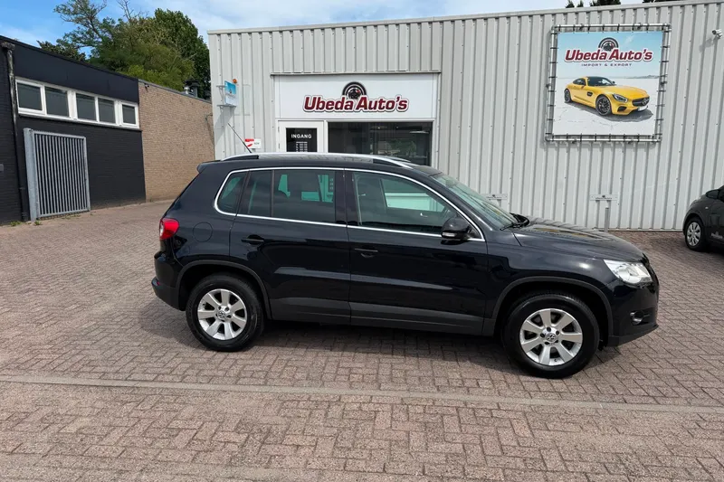 Volkswagen Tiguan (2011)