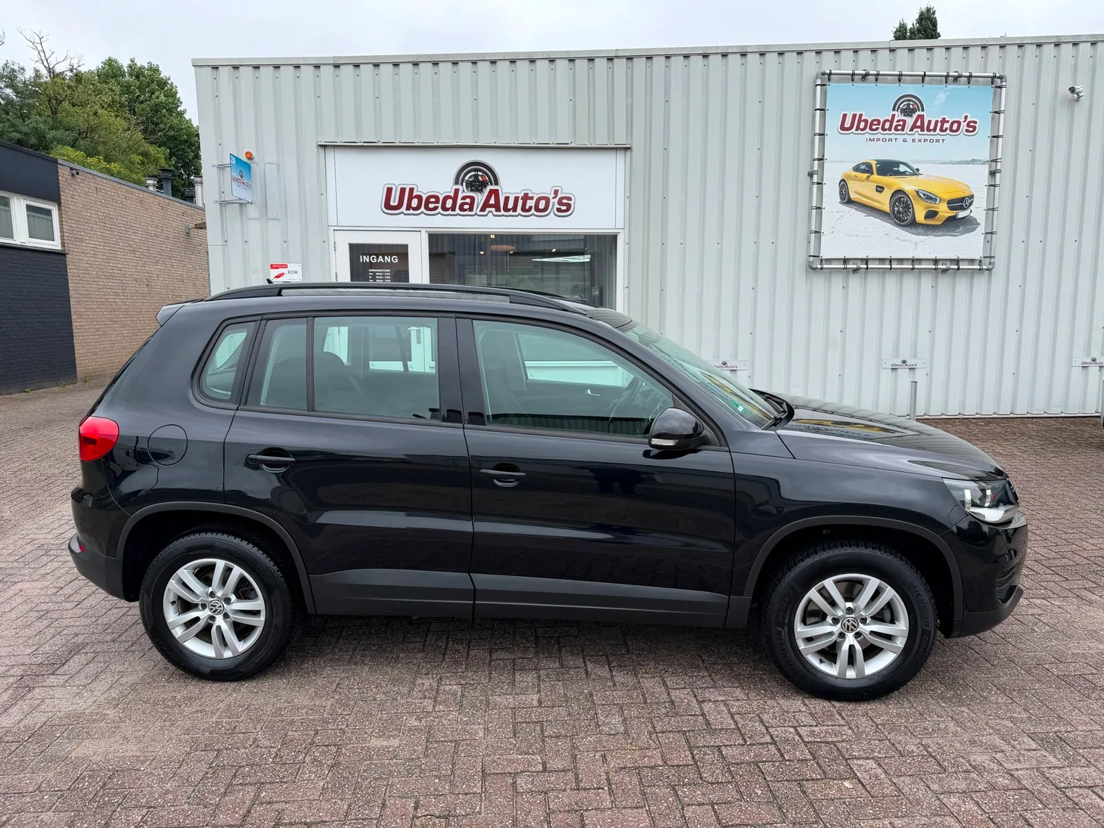 Volkswagen Tiguan (2012) — foto 1