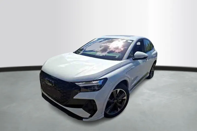 Audi Q4 e-tron (2024)