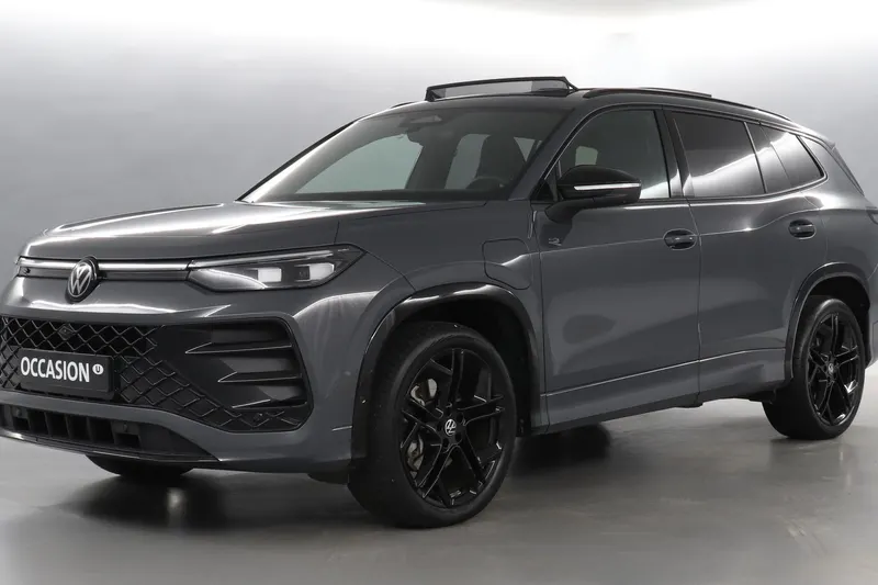 Volkswagen Tayron (2025)