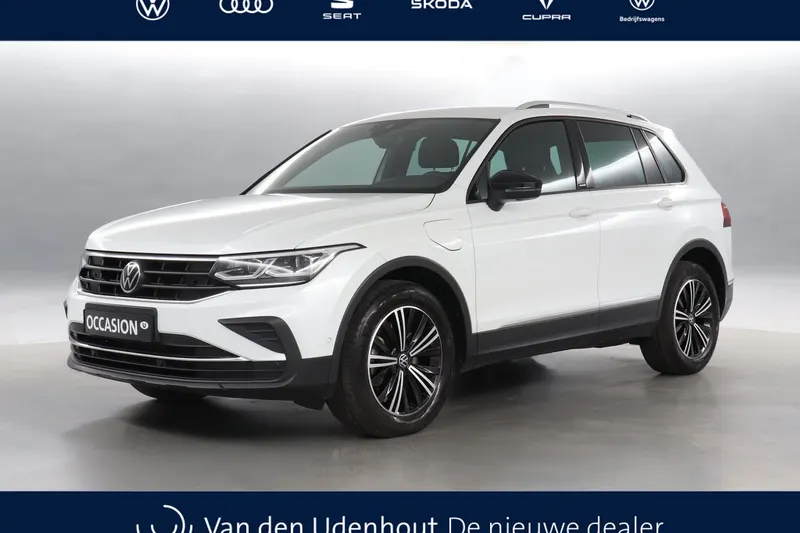 Volkswagen Tiguan (2023)