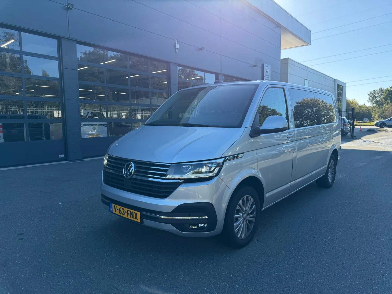 Volkswagen Transporter (2024) — foto 1