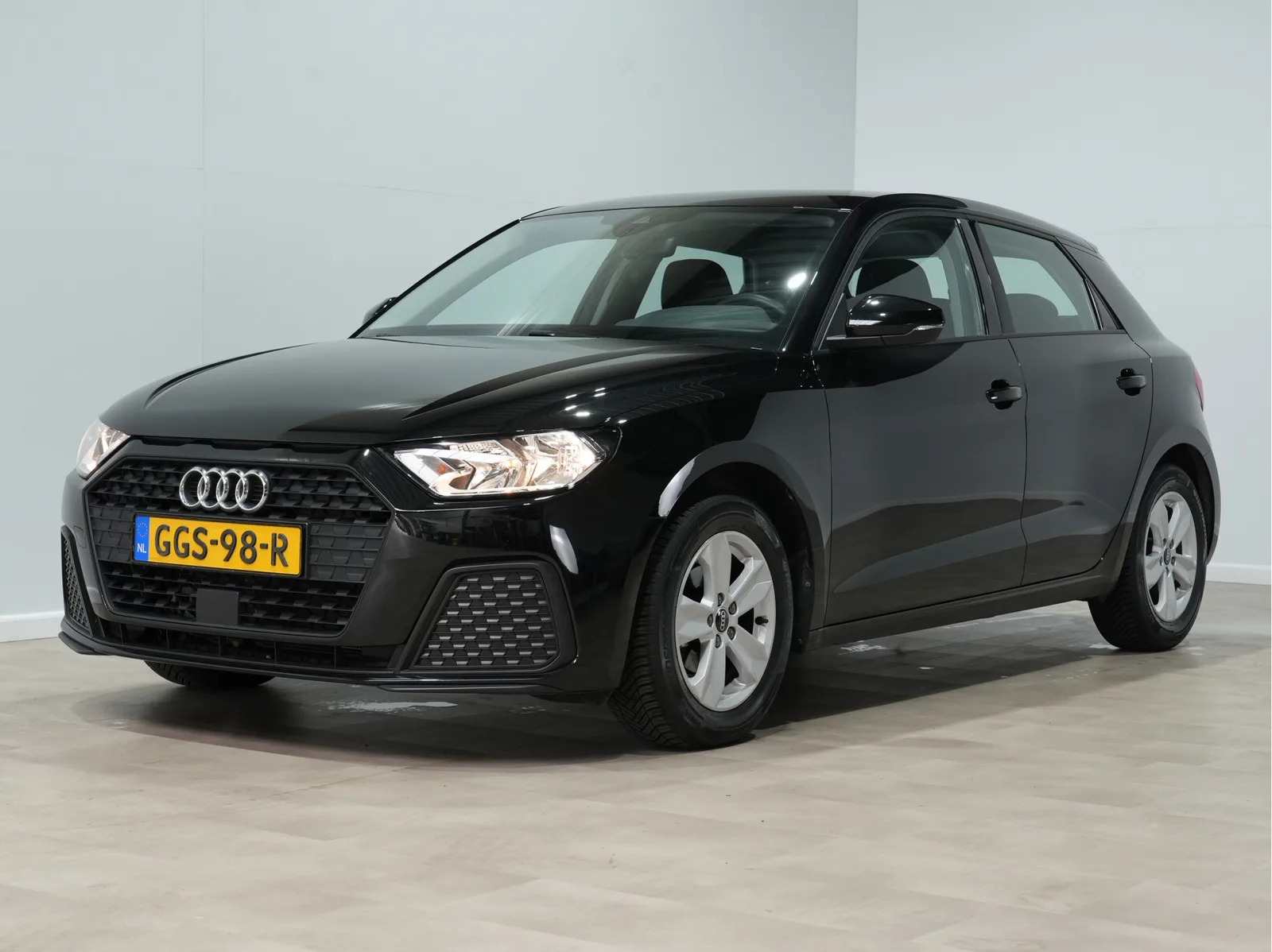 Audi A1 (2024) — foto 1