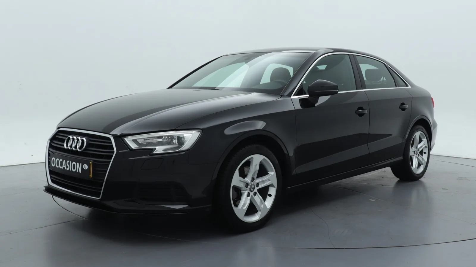 Audi A3 (2018) — foto 1