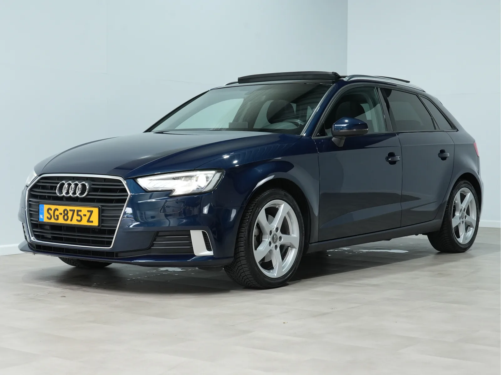 Audi A3 (2017) — foto 1