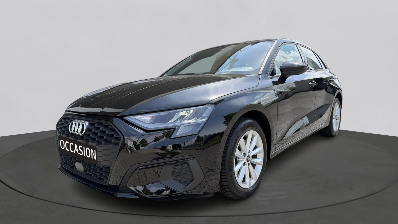 Audi A3 (2024) — foto 1