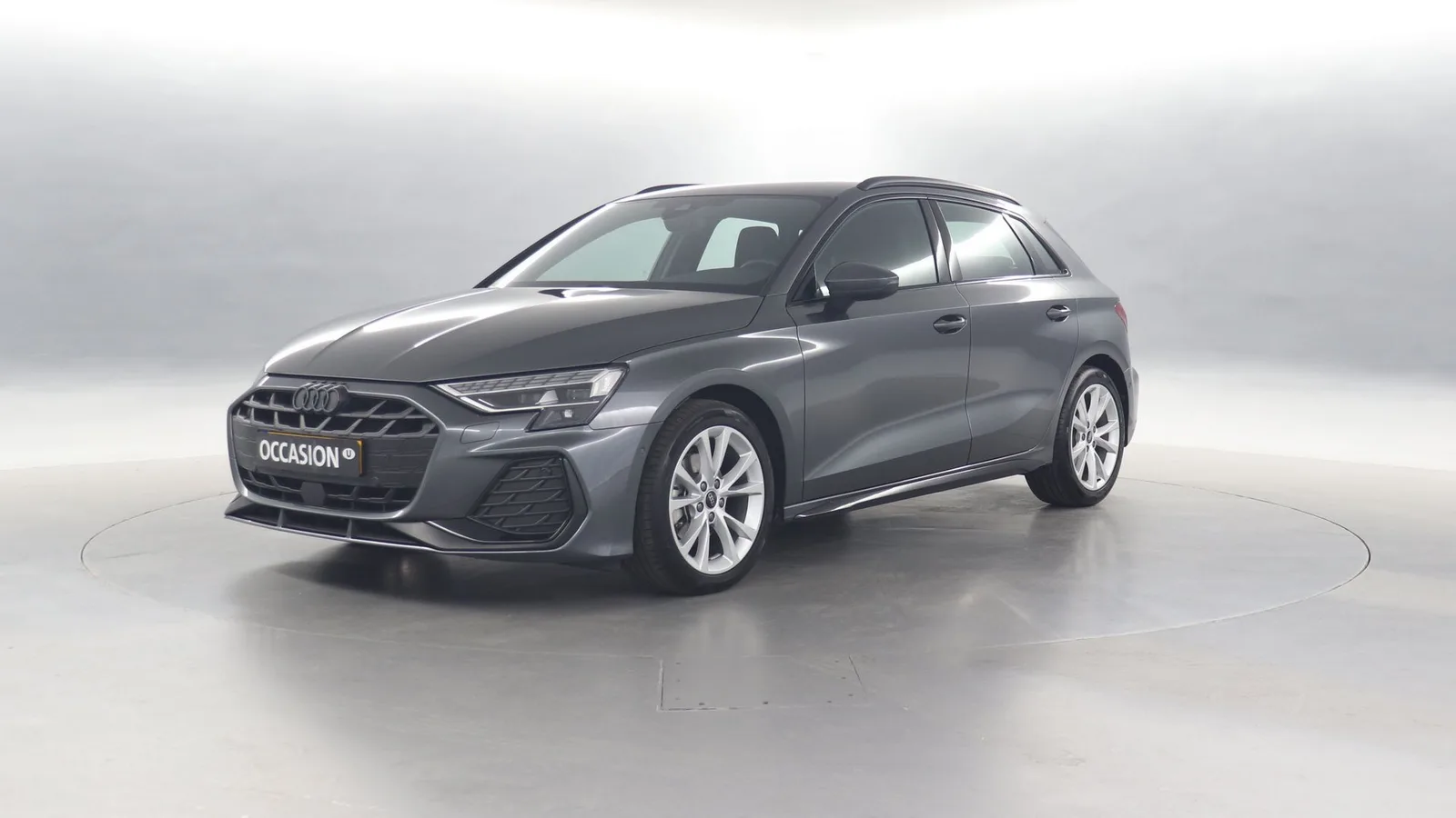 Audi A3 (2024) — foto 1
