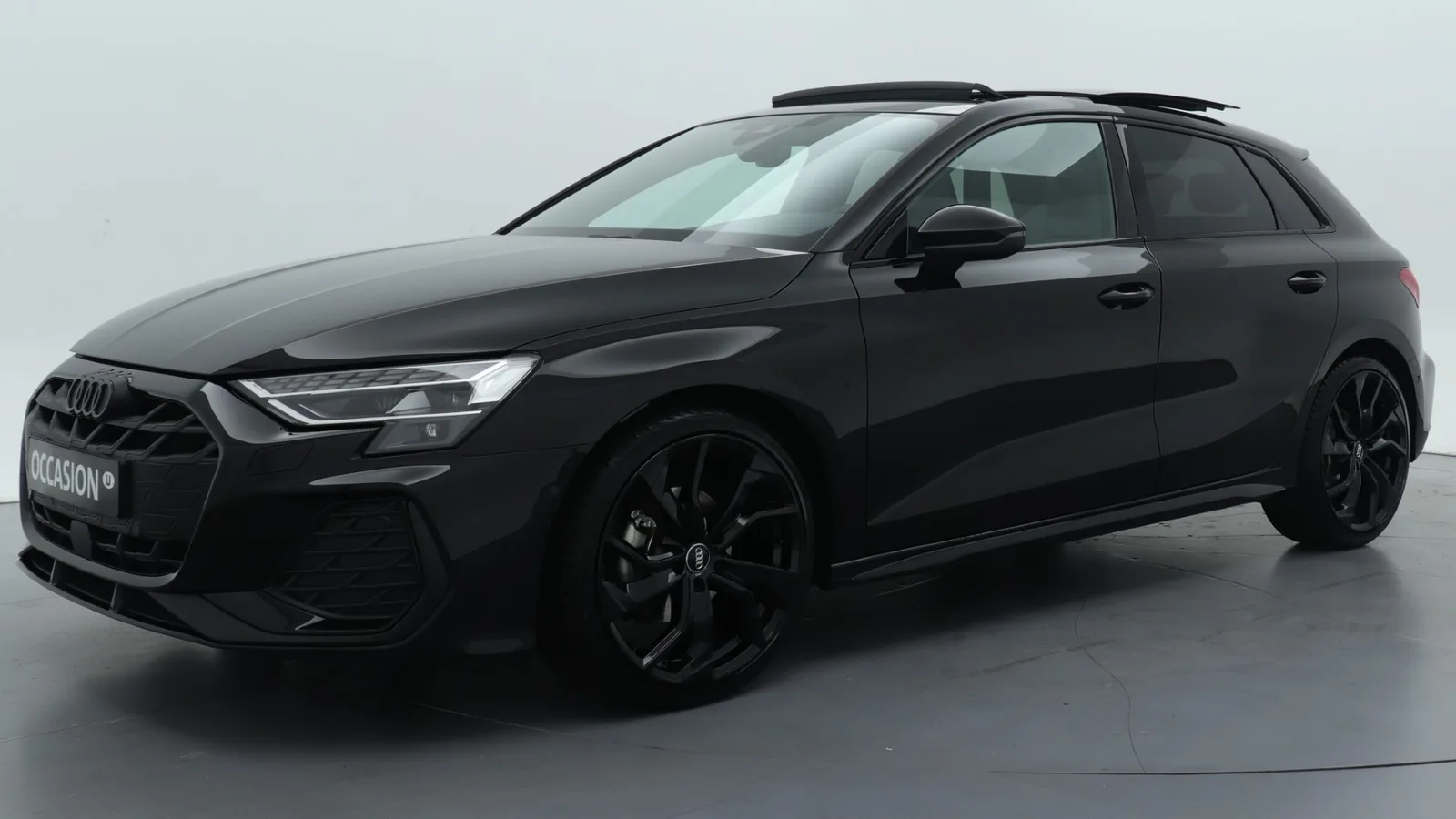 Audi A3 (2024) — foto 1