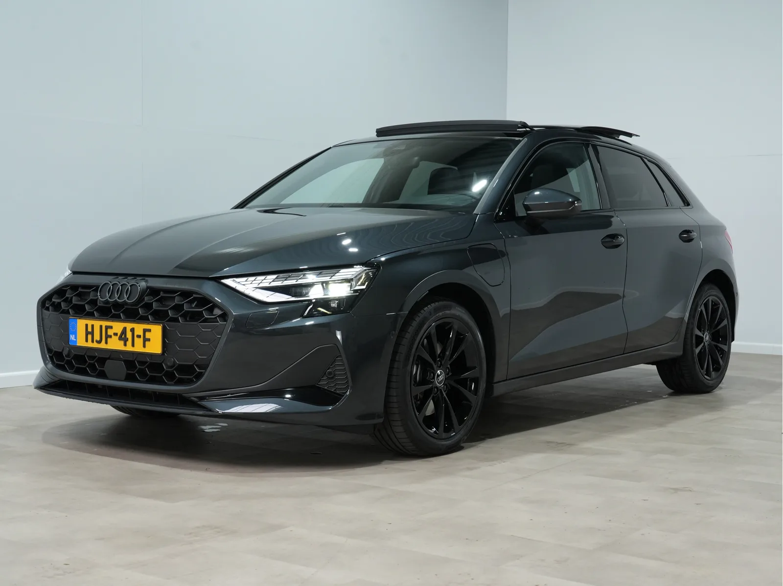 Audi A3 (2025) — foto 1