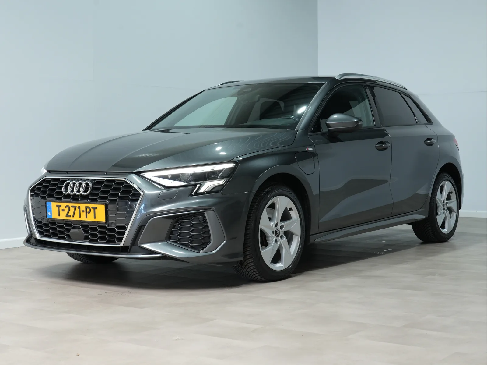 Audi A3 (2022) — foto 1