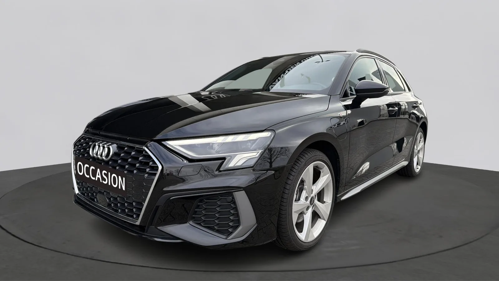 Audi A3 (2023) — foto 1