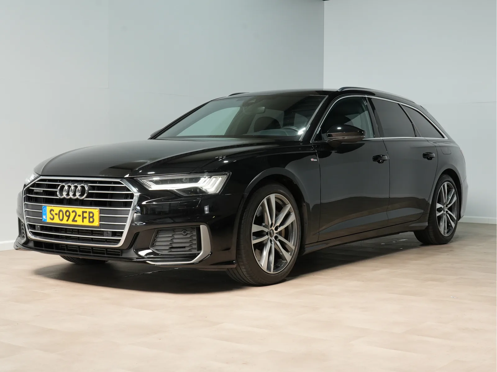 Audi A6 (2023) — foto 1
