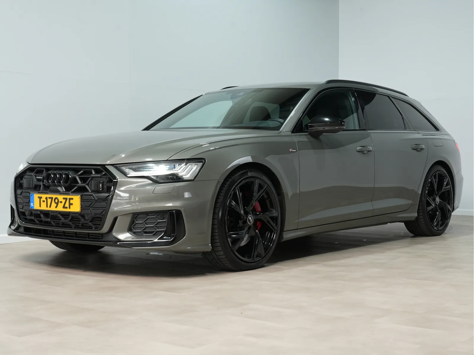 Audi A6 (2023) — foto 1