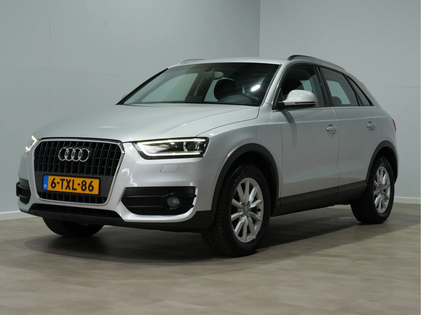 Audi Q3 (2014) — foto 1