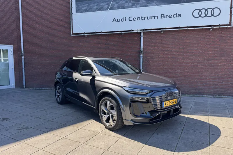Audi e-tron (2026)