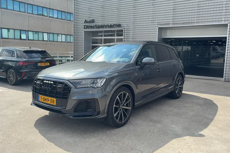 Audi Q7 (2023)