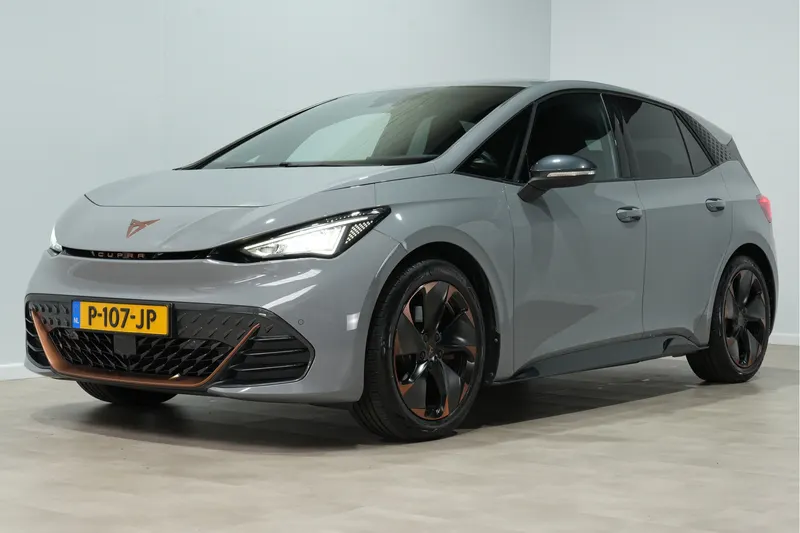 CUPRA Born (2022)