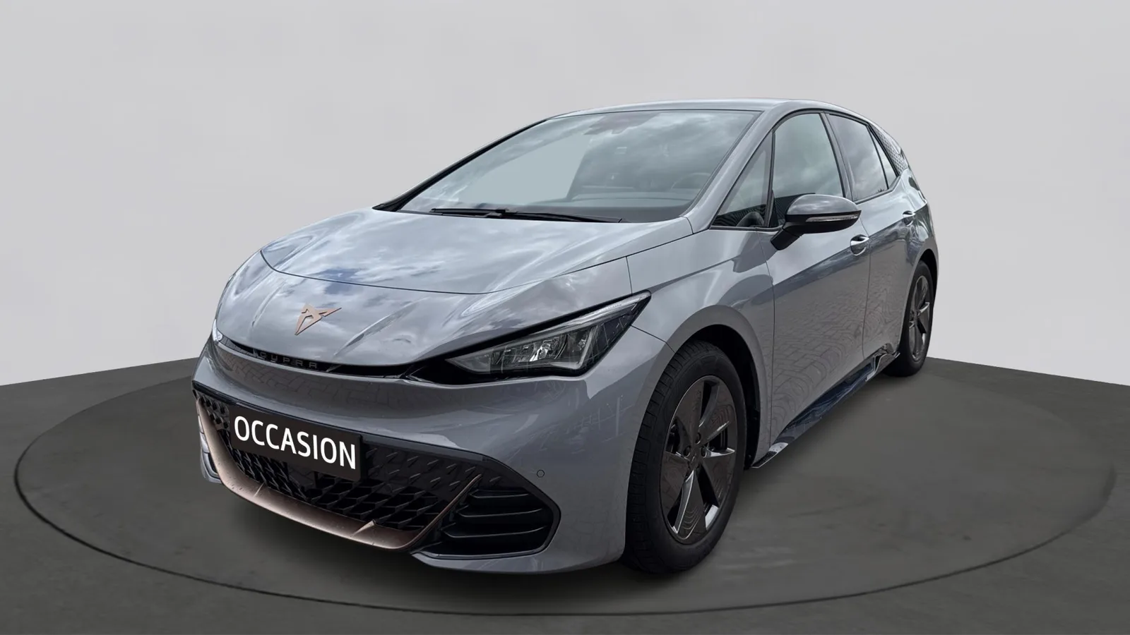 CUPRA Born (2024) — foto 1