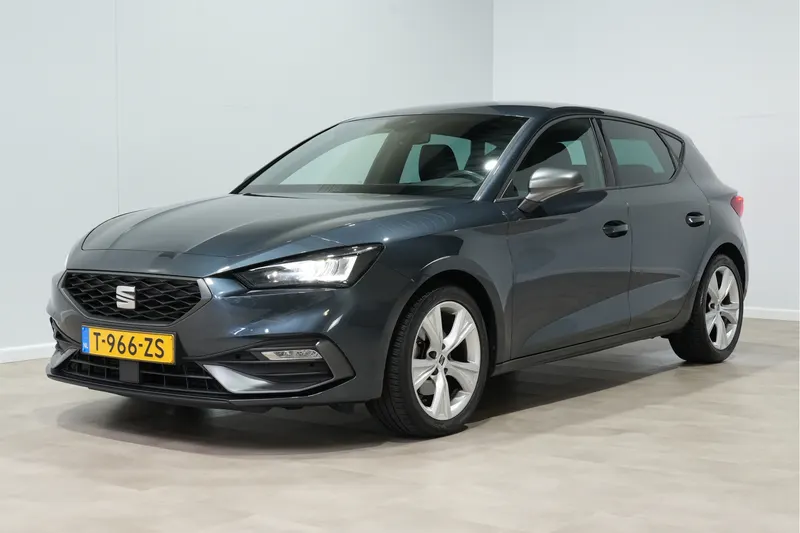 SEAT Leon (2023)
