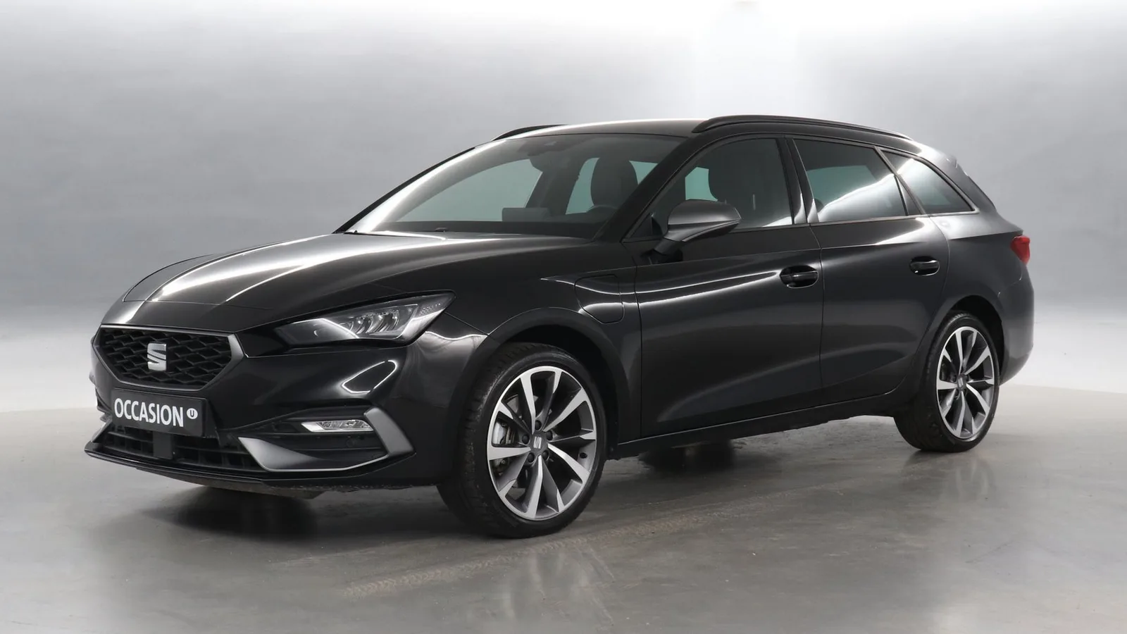 SEAT Leon (2025) — foto 1