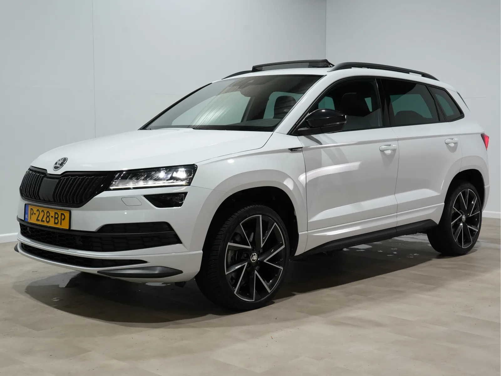 Škoda Karoq (2022) — foto 1