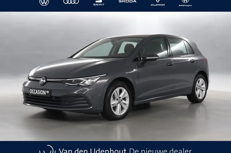 Volkswagen Golf (2024)