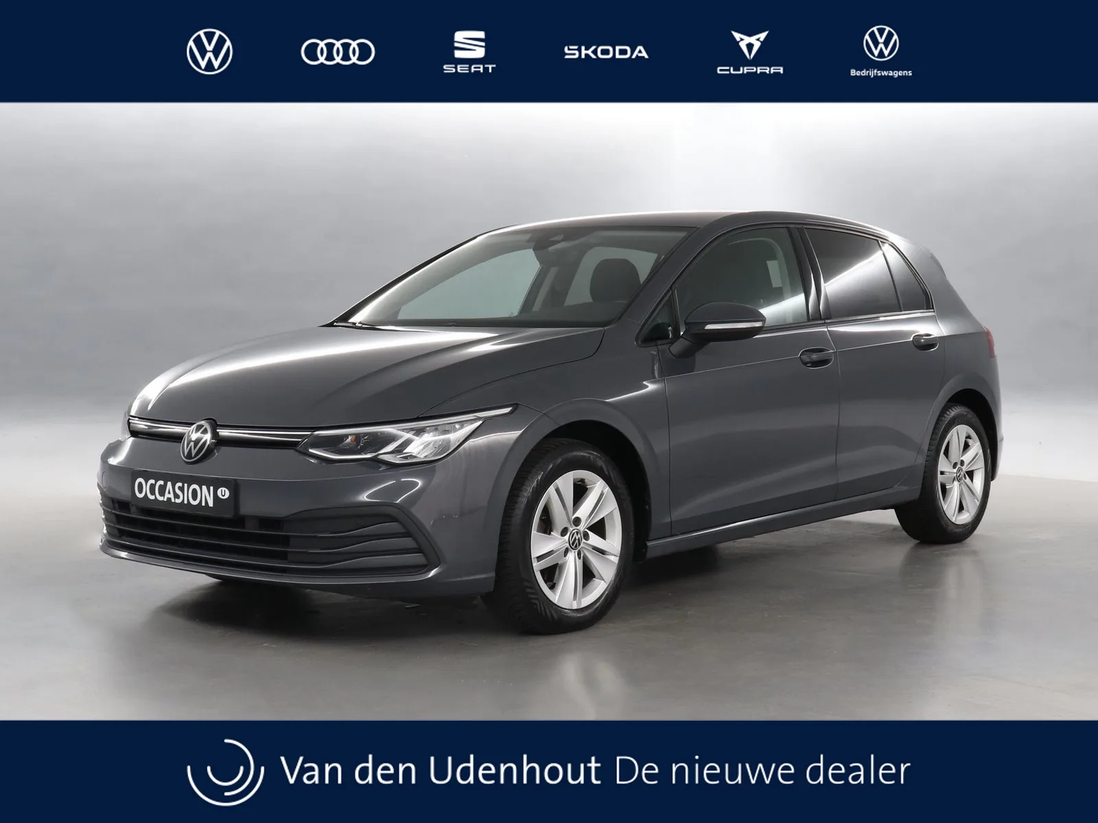 Volkswagen Golf (2021) — foto 1
