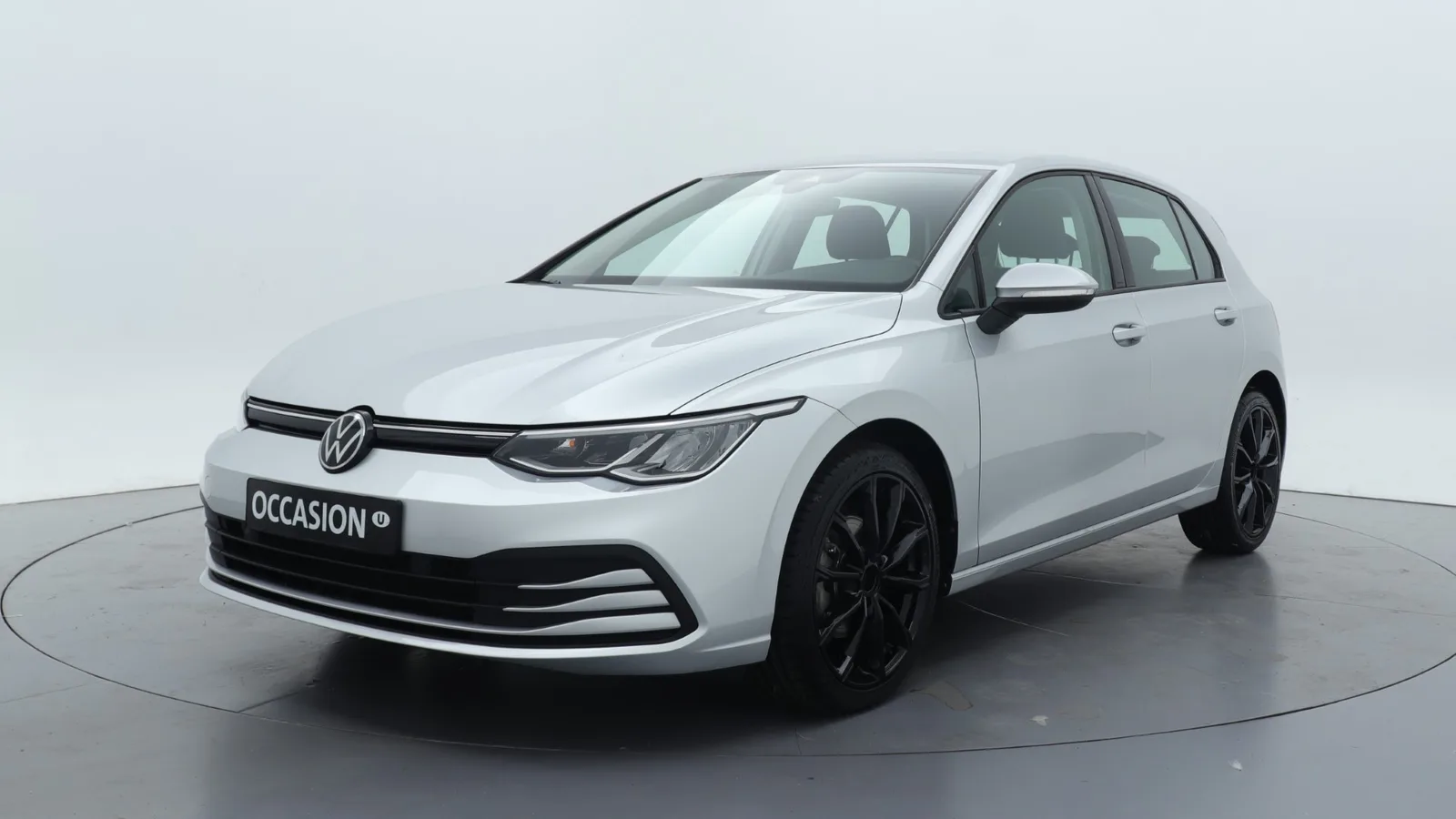 Volkswagen Golf (2023) — foto 1
