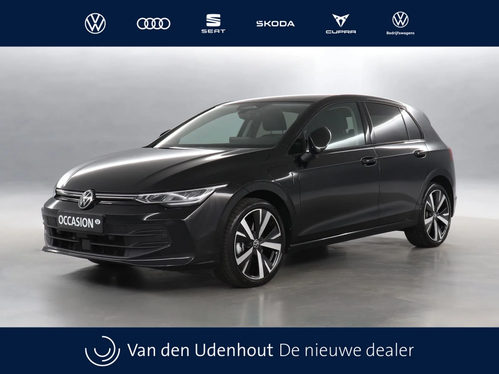 Volkswagen Golf (2025) — foto 1