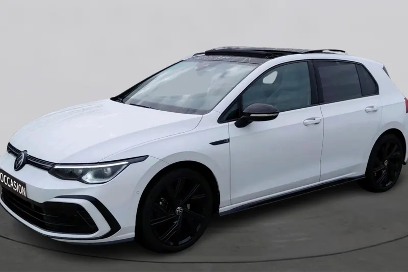 Volkswagen Golf (2024)