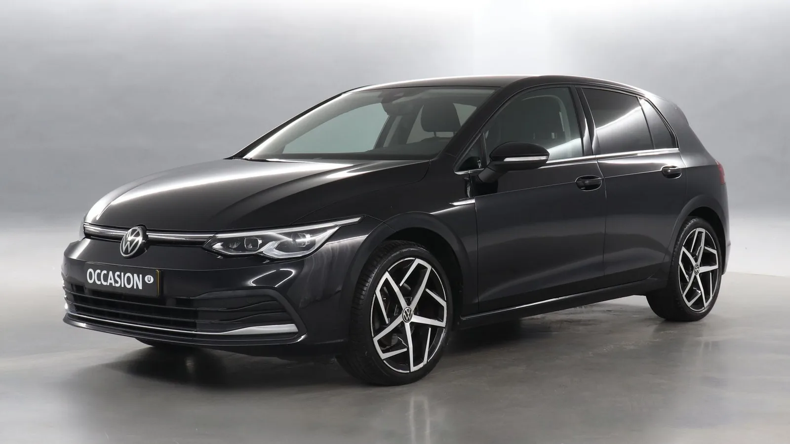 Volkswagen Golf (2020) — foto 1