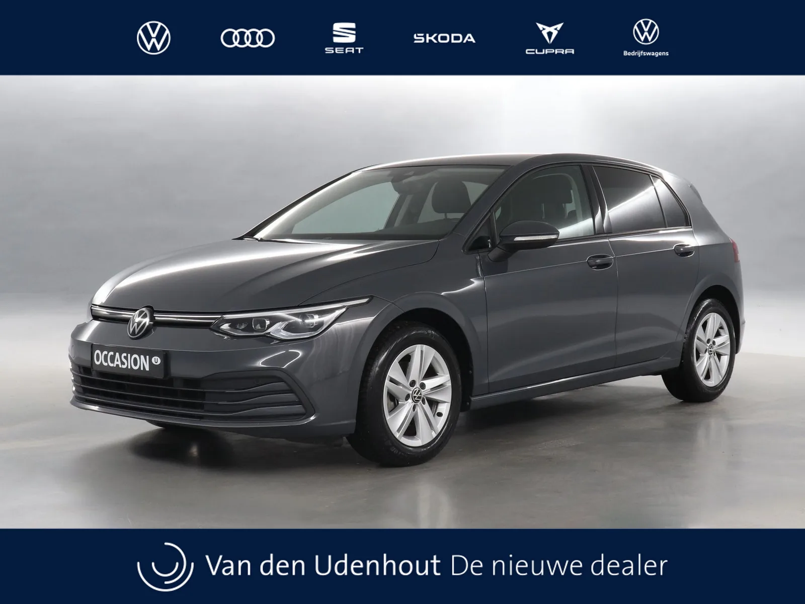 Volkswagen Golf (2023) — foto 1