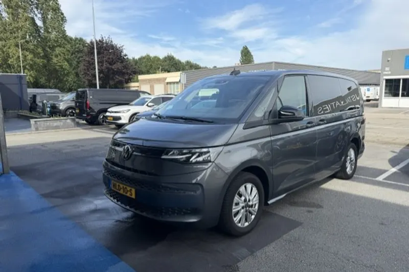 Volkswagen Multivan (2025)