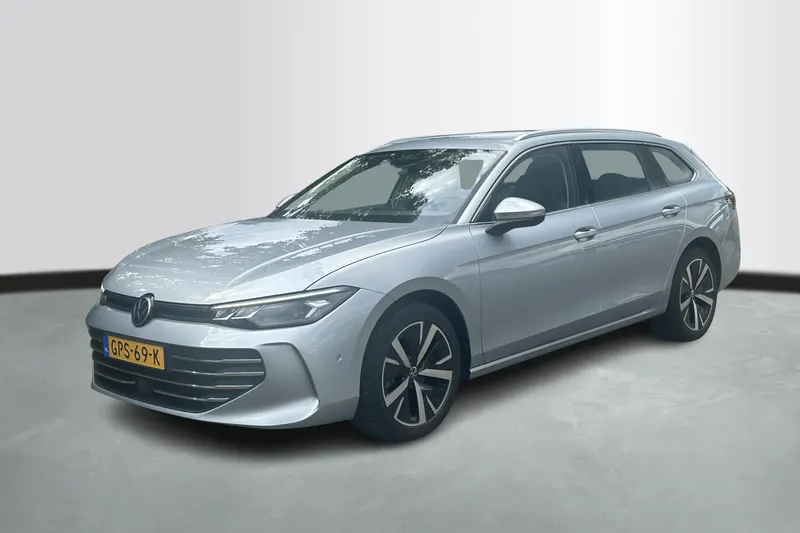 Volkswagen Passat (2024)