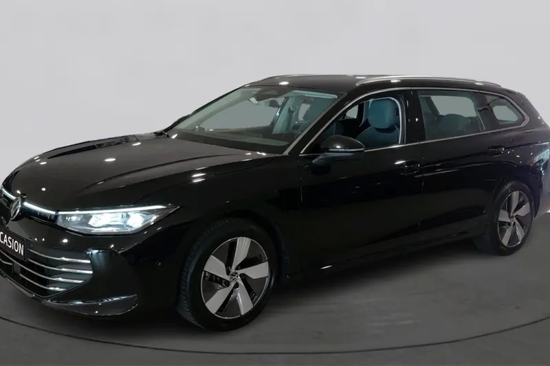 Volkswagen Passat (2024)