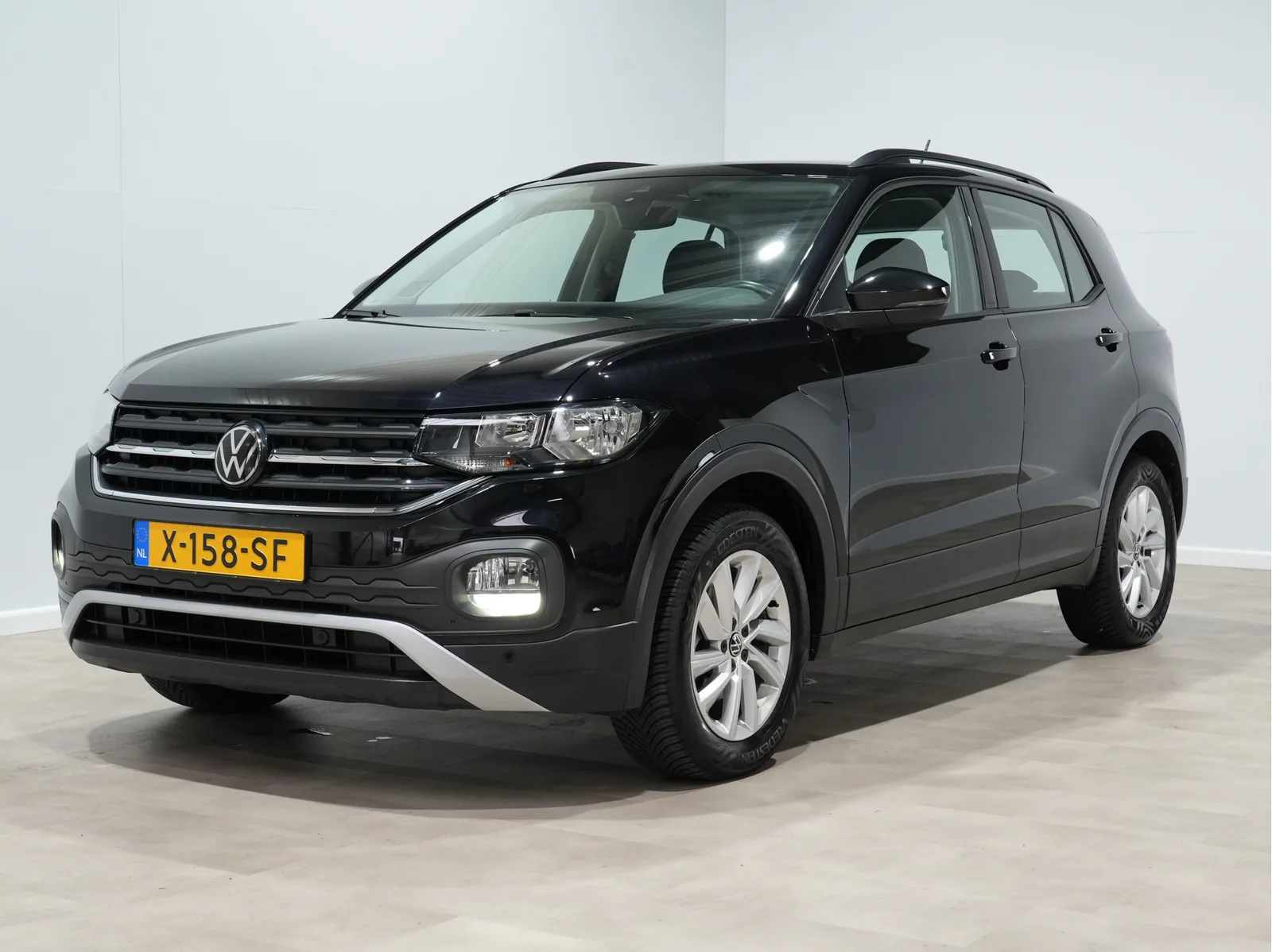 Volkswagen T-Cross (2024) — foto 1