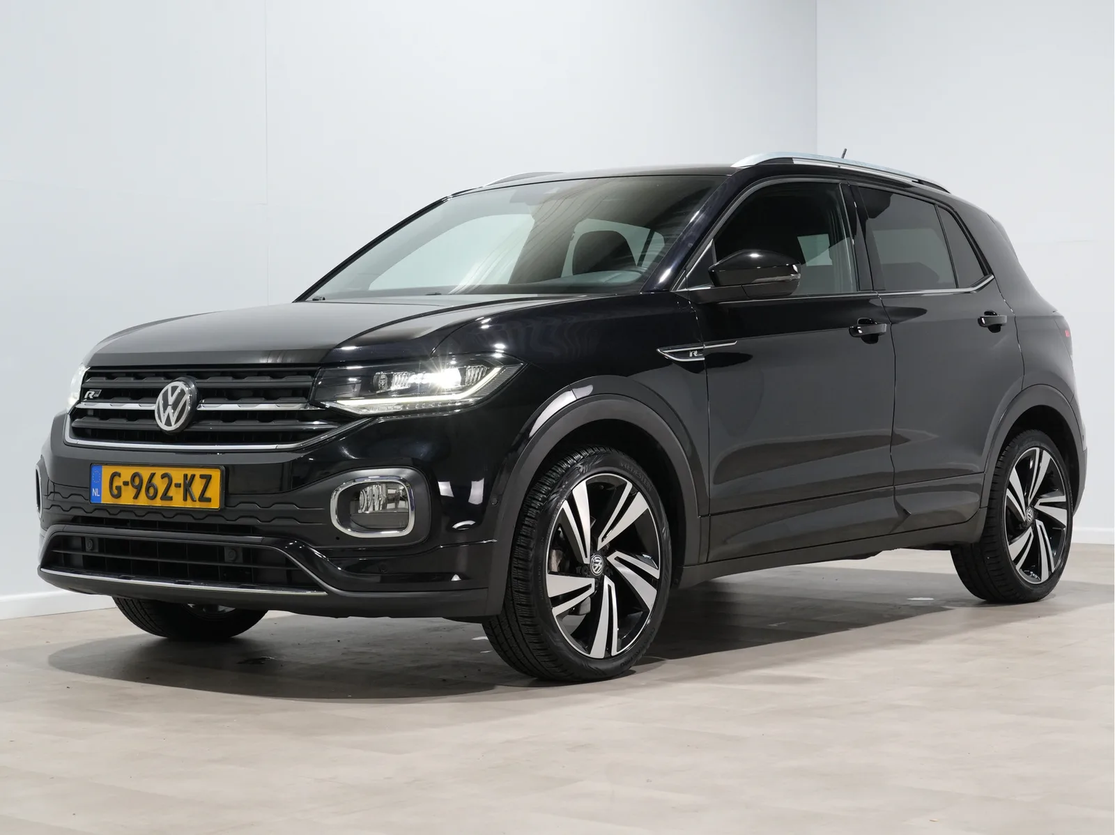 Volkswagen T-Cross (2019) — foto 1