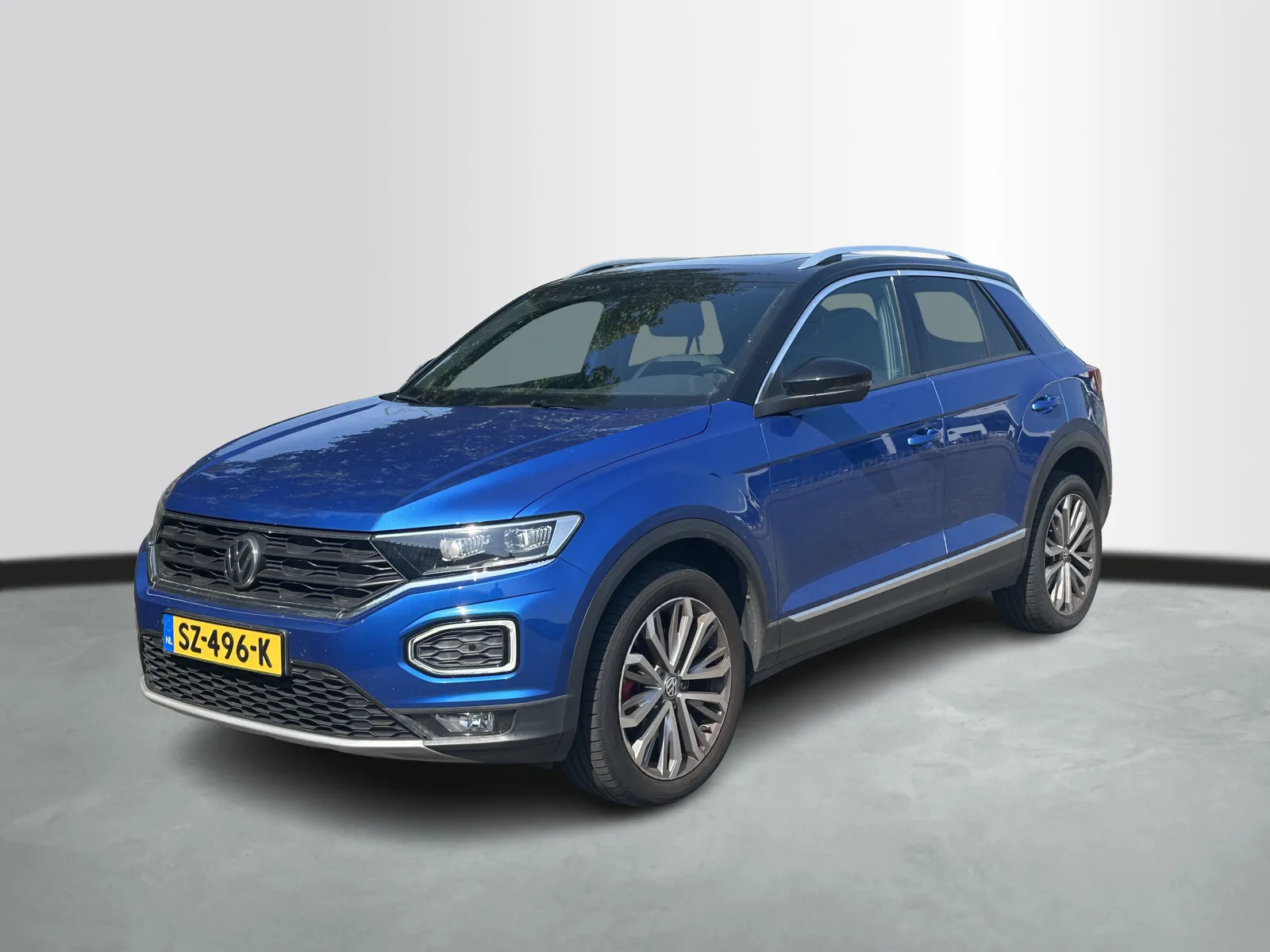 Volkswagen T-Roc (2018) — foto 1