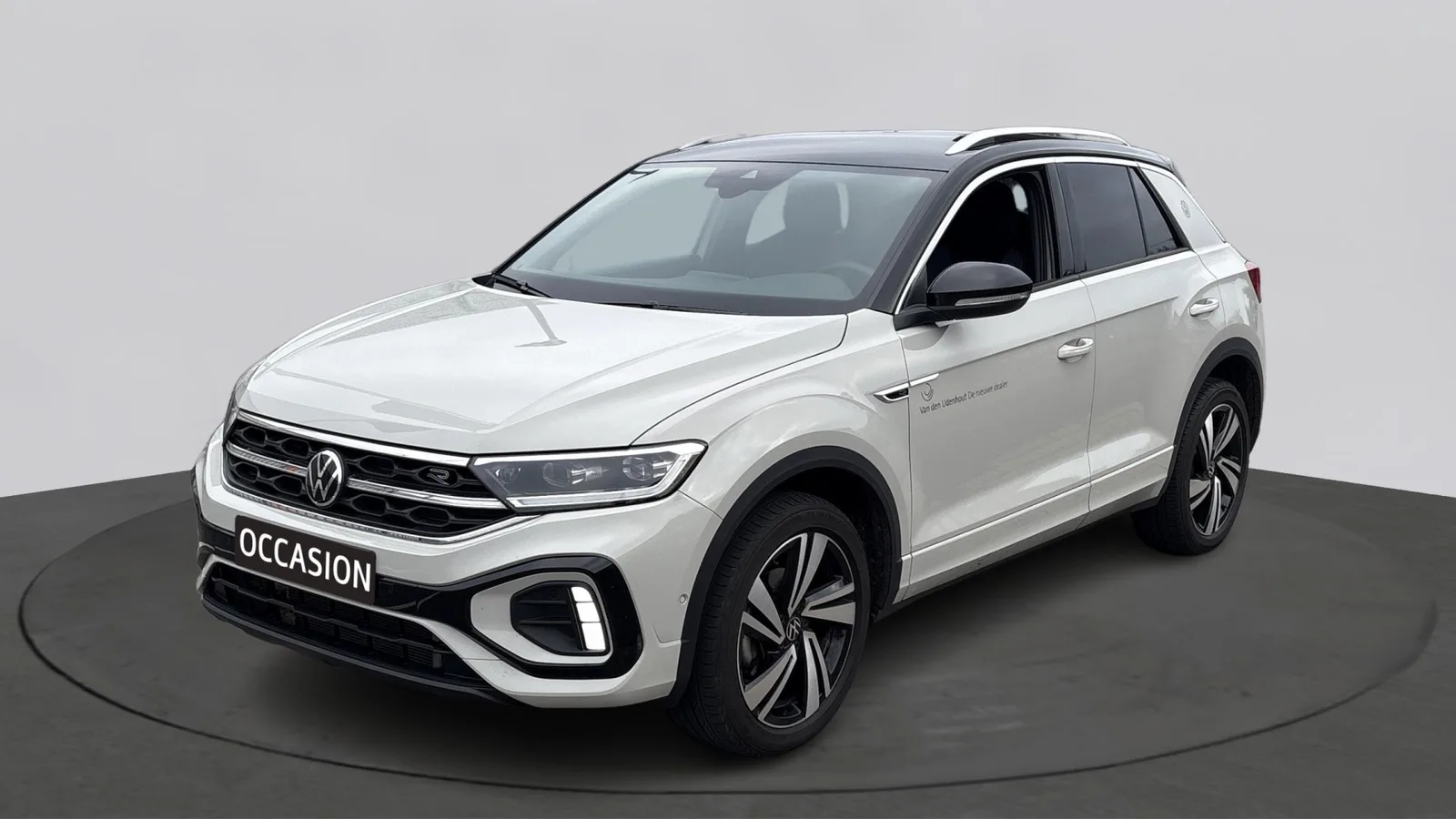 Volkswagen T-Roc (2025) — foto 1
